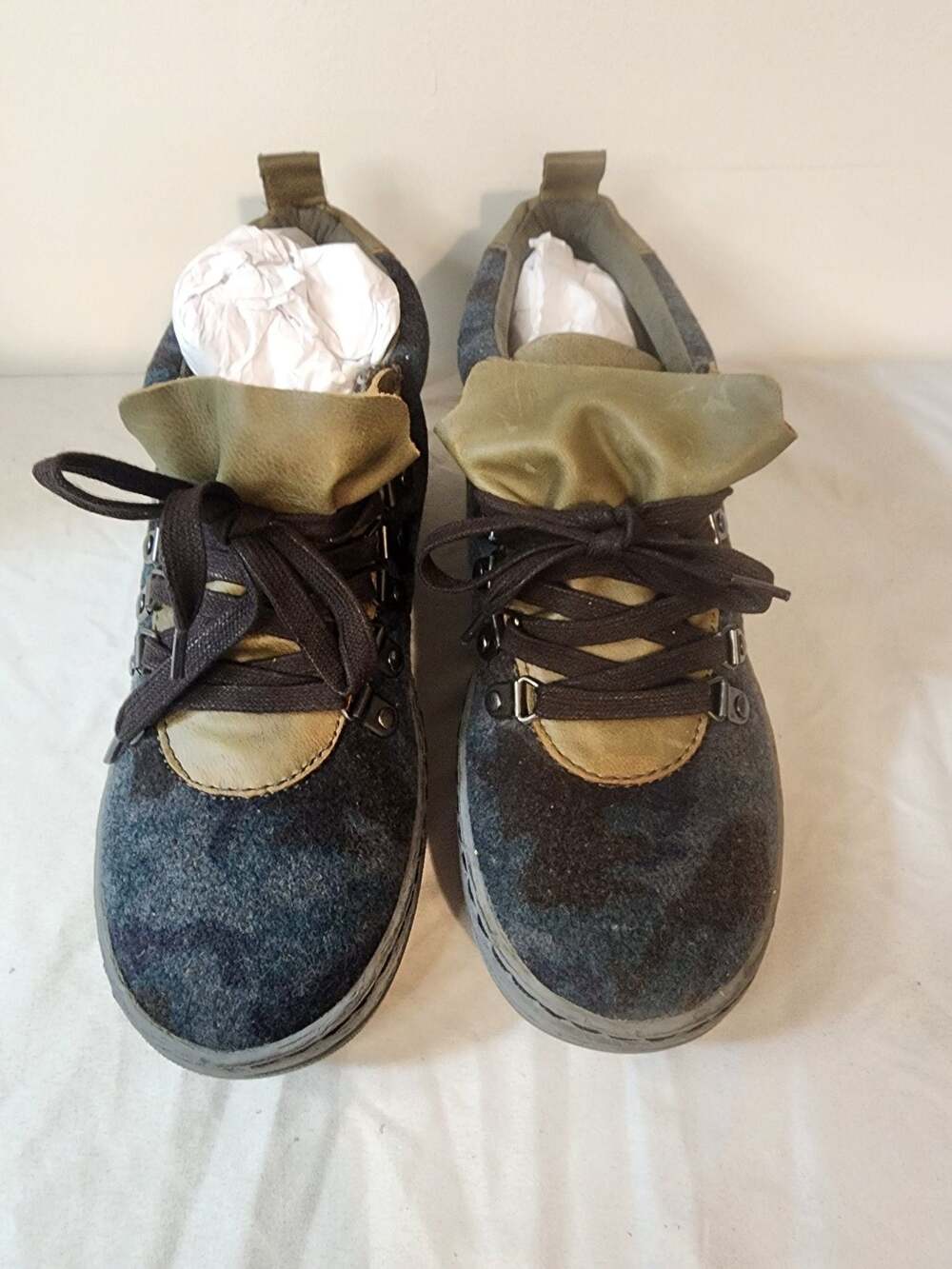 OTBT Women's Hybrid High Top Sneakers 8 Outdoor Hiking Camo Print